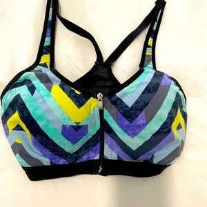 Victoria’s Secret sport bra